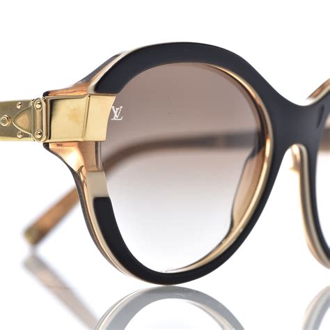 louis vuitton sunglasses petit soupcon cateye z0487w|Products by Louis Vuitton: LV Petit Soupçon Cat Eye Sunglasses.